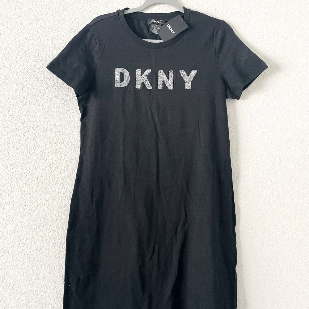 New DKNY Logo (sequin embroidered T-Shirt Dress Comfortable, travel, stretches.